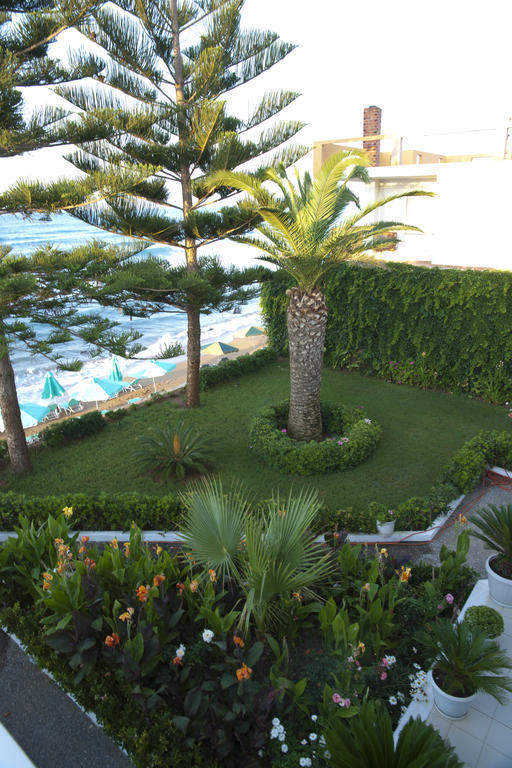 Kristall Suites Stalos Luaran gambar