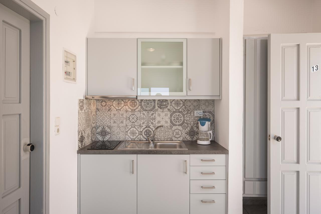 Kristall Suites Stalos Luaran gambar